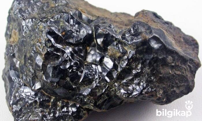 Hematit Taşı  Genel Kültür