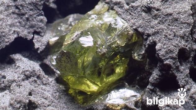 Olivin Taşı  Genel Kültür