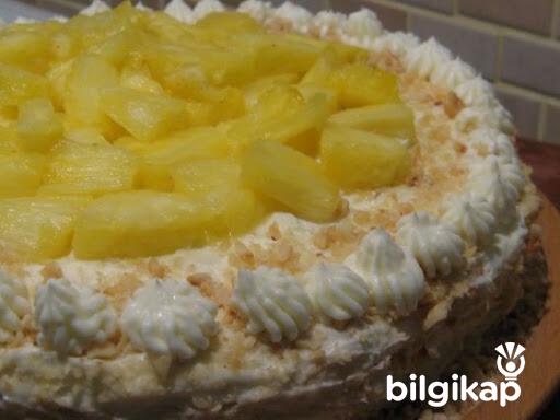 Ananaslı Bisküvili Pasta  Tarifler Yaş Pasta Tarifleri