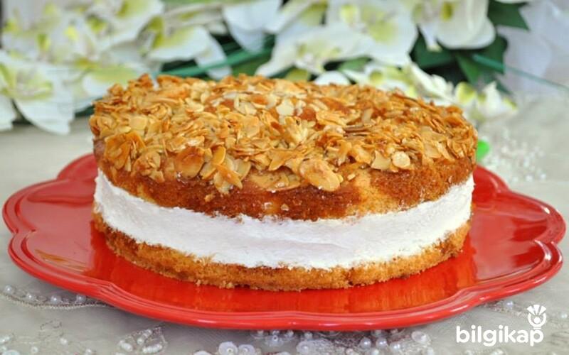 Bademli Pasta Tarifi  Tarifler Yaş Pasta Tarifleri