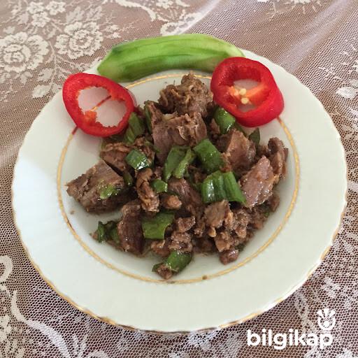 Biberli Et Yahnisi  Et Yemekleri Kebap Tarifleri Tarifler
