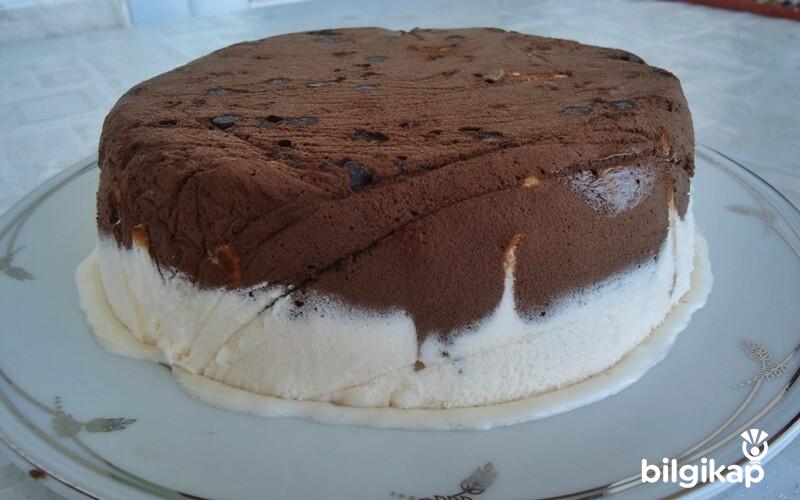 Dondurmalı Bisküvili Pasta  Tarifler Yaş Pasta Tarifleri