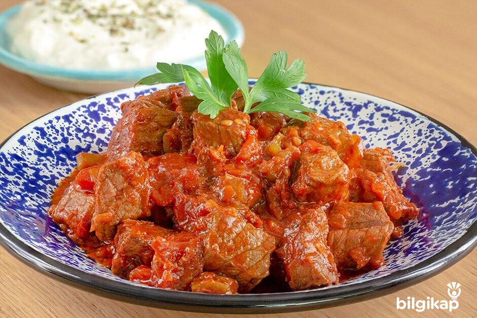 Domatesli Et Sote Tarifi  Bakliyat Yemekleri Et Yemekleri Tarifler