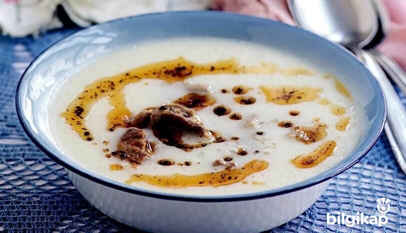 Etli Yoğurt Çorbası Tarifi  Bakliyat Yemekleri Et Yemekleri Tarifler