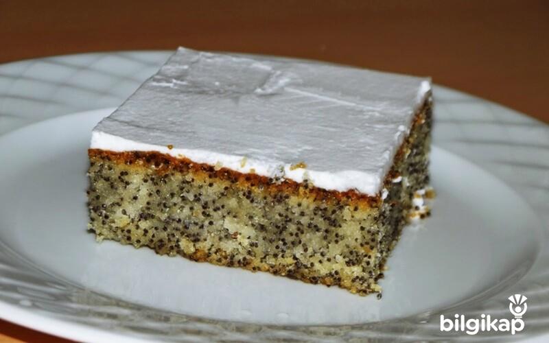 Haşhaşlı Yaş Pasta  Tarifler Yaş Pasta Tarifleri