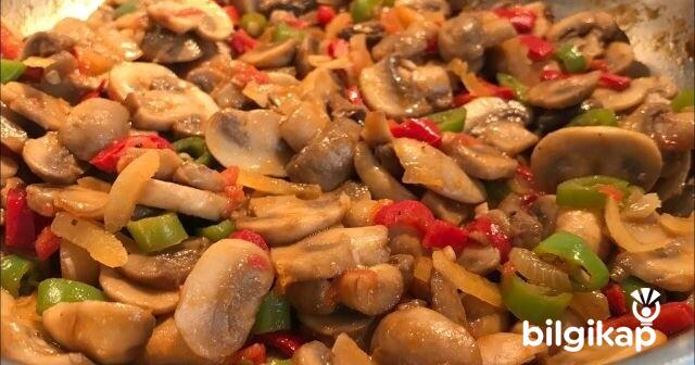 Peynirli Tavuk Tarifi  Et Yemekleri Tarifler Tavuk Yemekleri