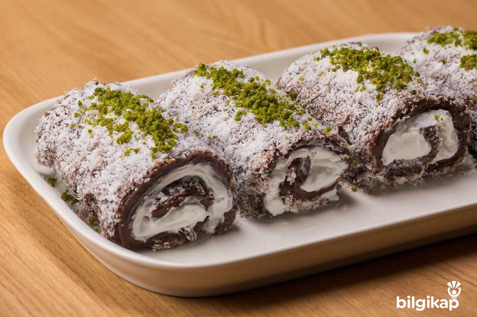 Kakaolu Sultan Sarması Tarifi  Tarifler Yaş Pasta Tarifleri