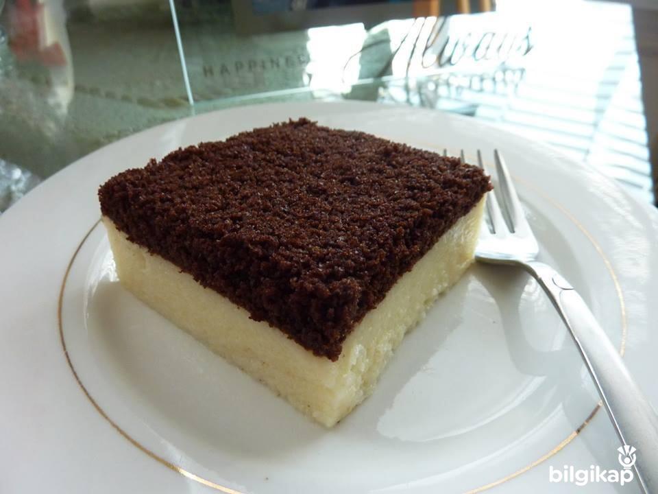 Kekli İrmik Pastası Tarifler Yaş Pasta Tarifleri