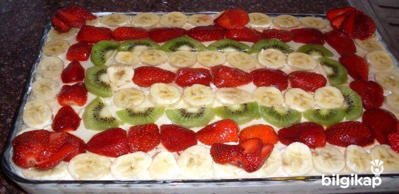 Meyveli Pasta Tarifi  Tarifler Yaş Pasta Tarifleri