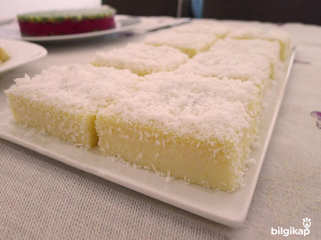 Muzlu İrmik Pastası Tarifi Uncategorized