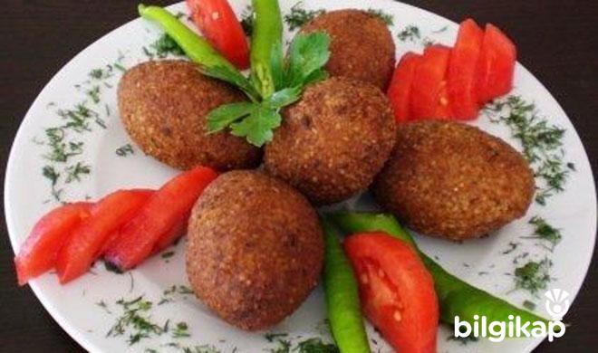 Paneli İçli Köfte  Et Yemekleri Köfte Tarifleri Tarifler