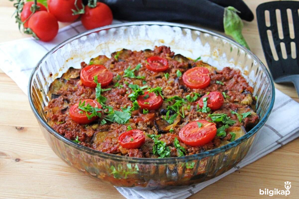 Patlıcan Musakka  Et Yemekleri Kebap Tarifleri Tarifler