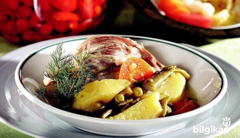 Sebzeli Et Buğulama Bakliyat Yemekleri Et Yemekleri Tarifler