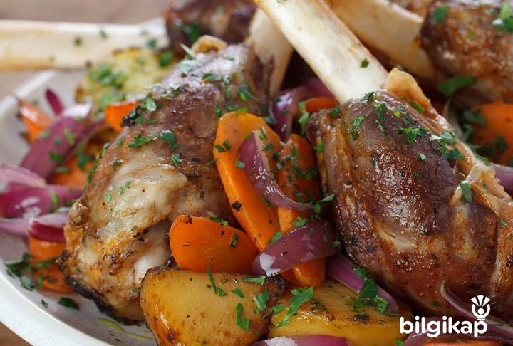 Sebzeli Kuzu İncik  Et Yemekleri Tarifler