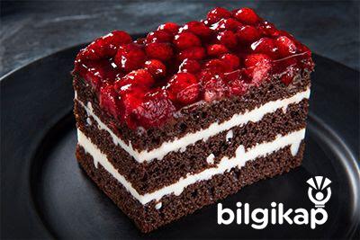 Dağ Çilekli Pasta  Tarifler Yaş Pasta Tarifleri